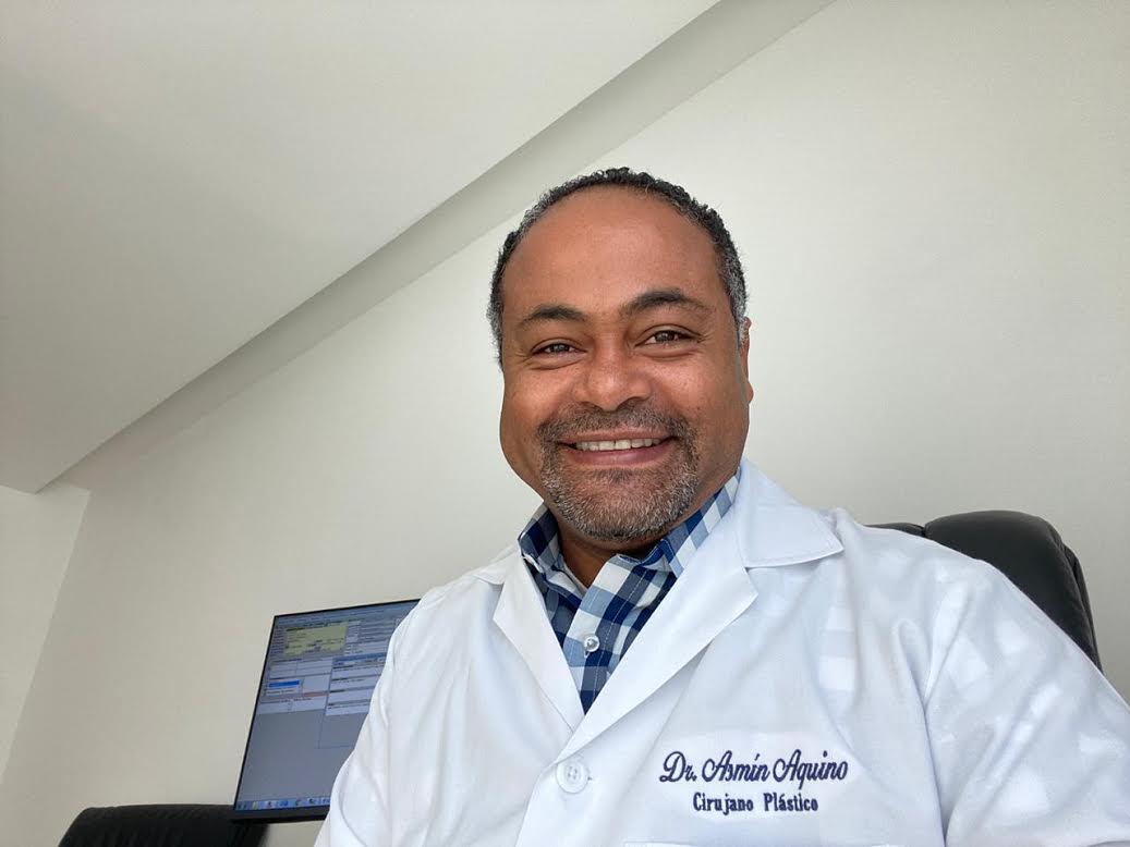 Doctor Asmín Aquino propone colocar pulsera a personas sean vacunadas contra Covid