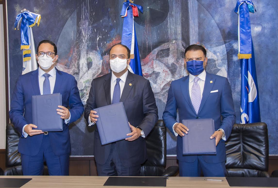 Fiduciaria Reservas y la DGAPP impulsan fideicomiso para el desarrollo turístico de Pedernales