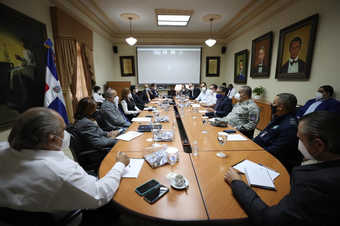 Gabinete de Salud coordina esfuerzos interinstitucionales de cara al Plan Nacional de Vacunación contra COVID-19