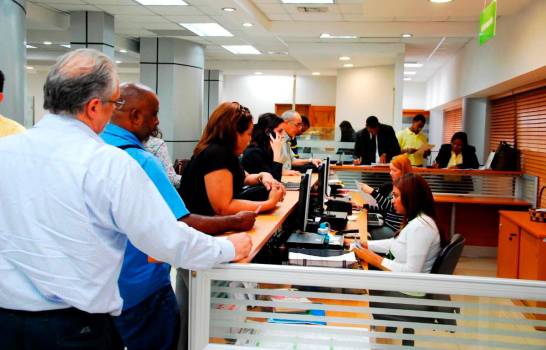 El 40 % de los empleados públicos trabajarán de manera remota