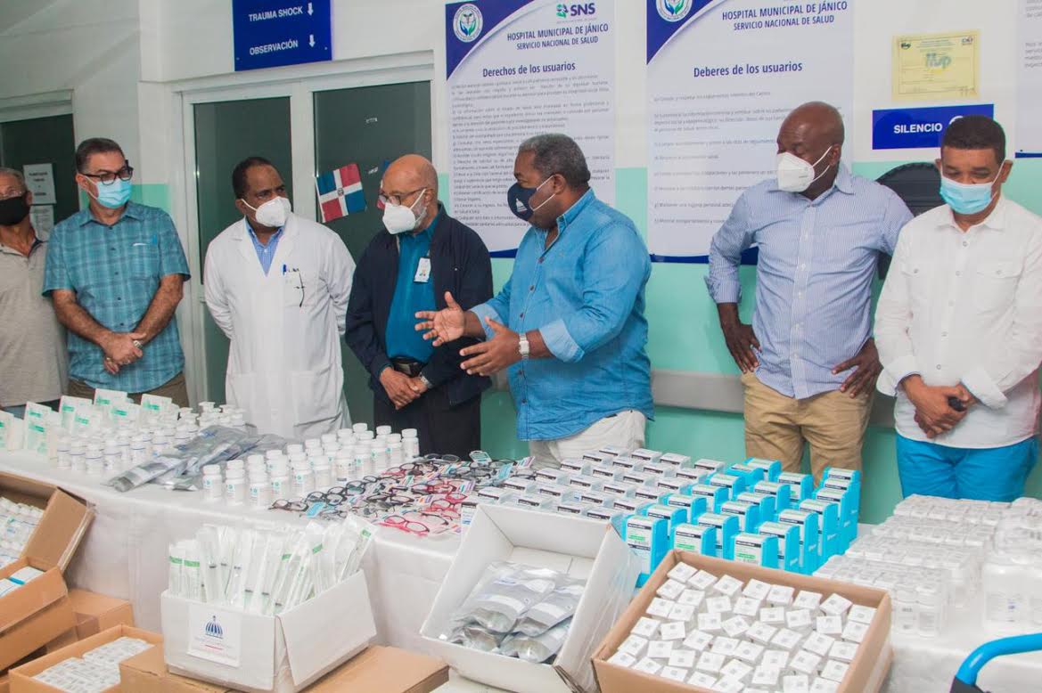 Con visita a Santiago y Sánchez Ramírez, el Gabinete Social contabiliza 20 provincias del país recorridas en operativo social