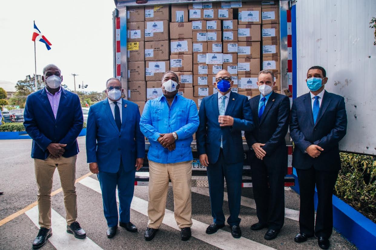 Gabinete Social continúa apoyando al sector salud con entrega de medicamentos