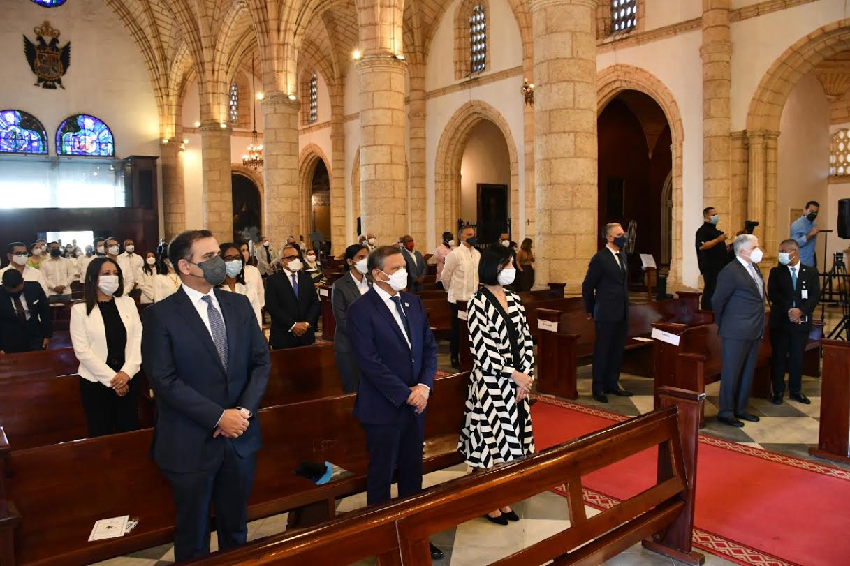 Refinería Dominicana de Petróleo celebró sus 48 años