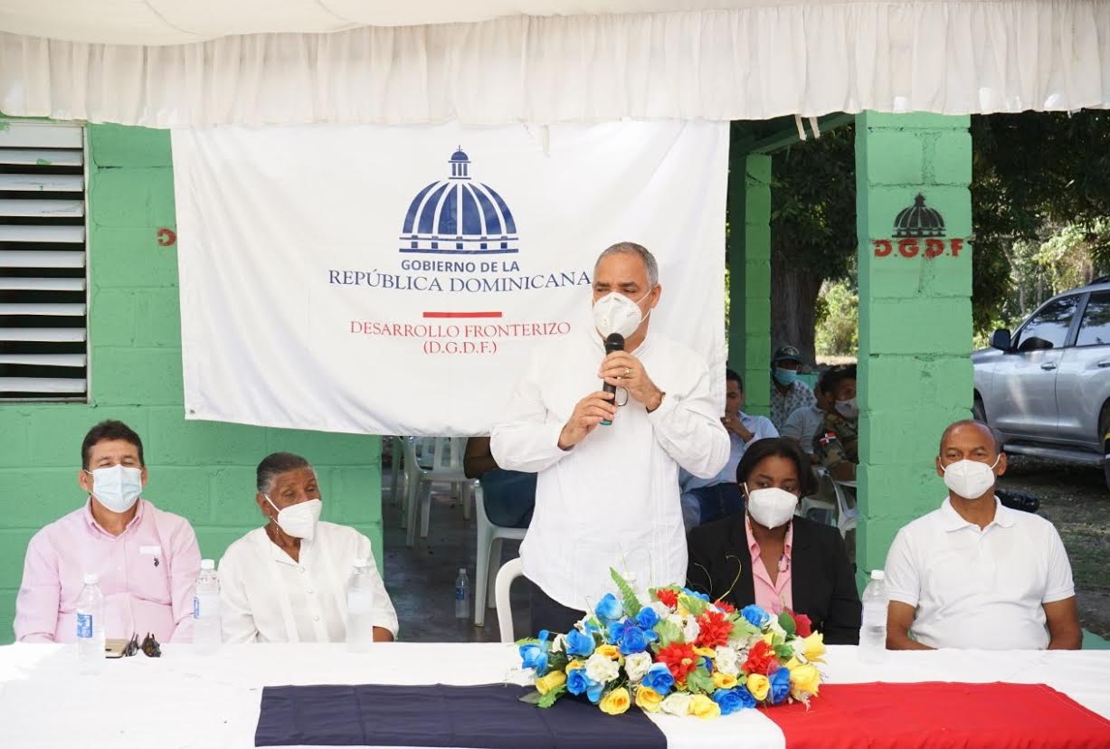 DGDF pone en marcha primera etapa de proyecto piscícola en Sabana Larga, provincia Elías Piña