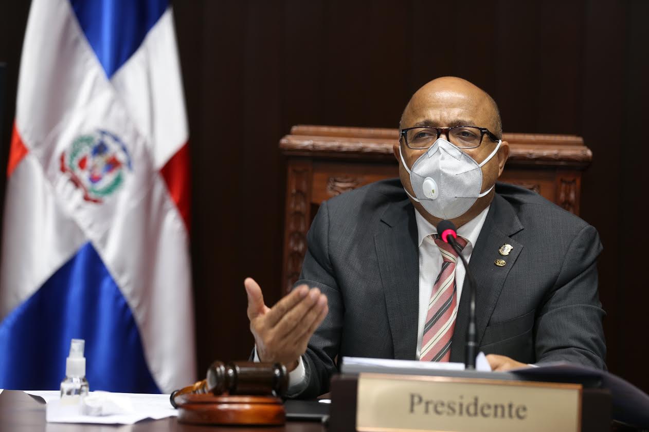 Pacheco asegura próxima semana se escogerán ternas para Defensor del Pueblo y Cámara de Cuentas