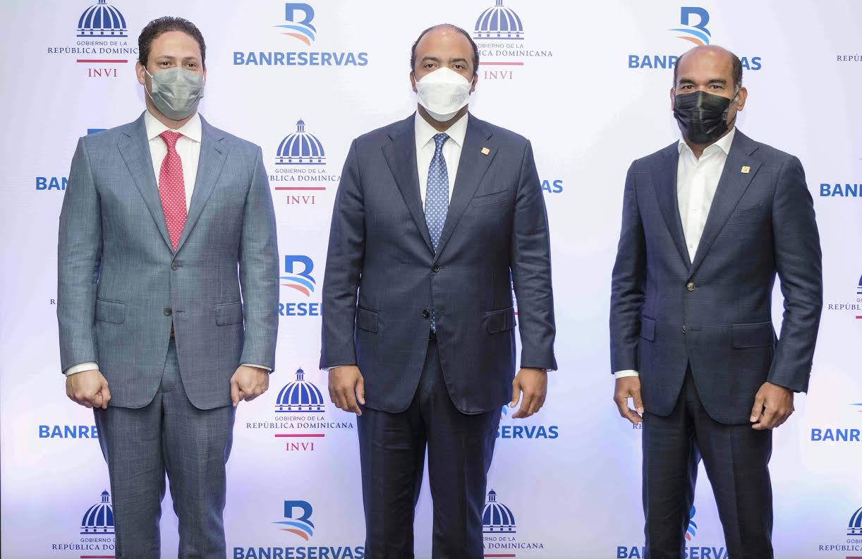 Banreservas e INVI anuncian “Programa Mi Vivienda”