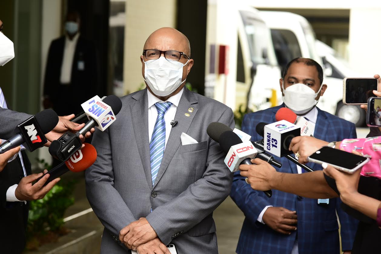Alfredo Pacheco condena atropello a mujeres levantaron campamento frente al Congreso