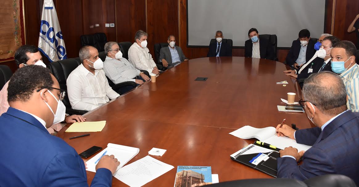 Edes anunciarán gran licitación  para reducir gastos operativos y pérdidas