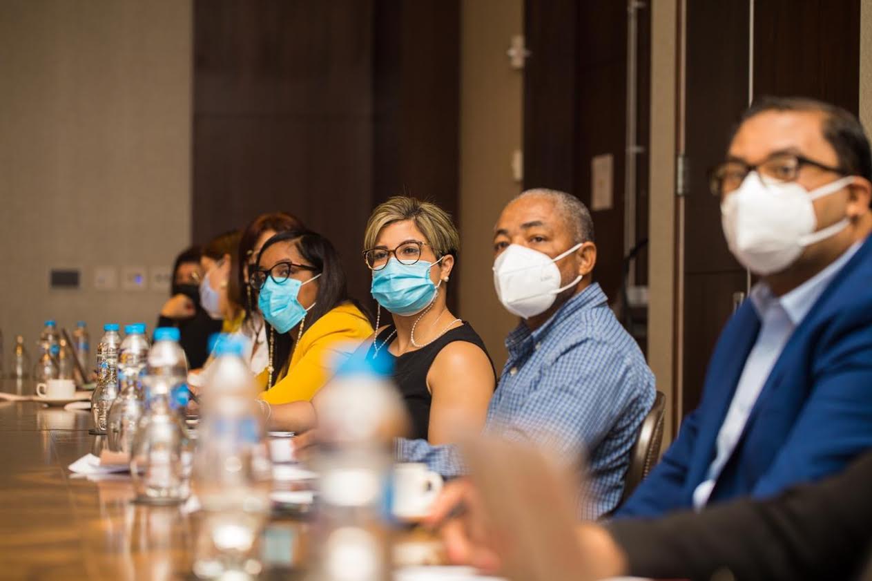 Gabinete de Política Social evalúa avances de los Centros de Desarrollo Integral para la Mujer