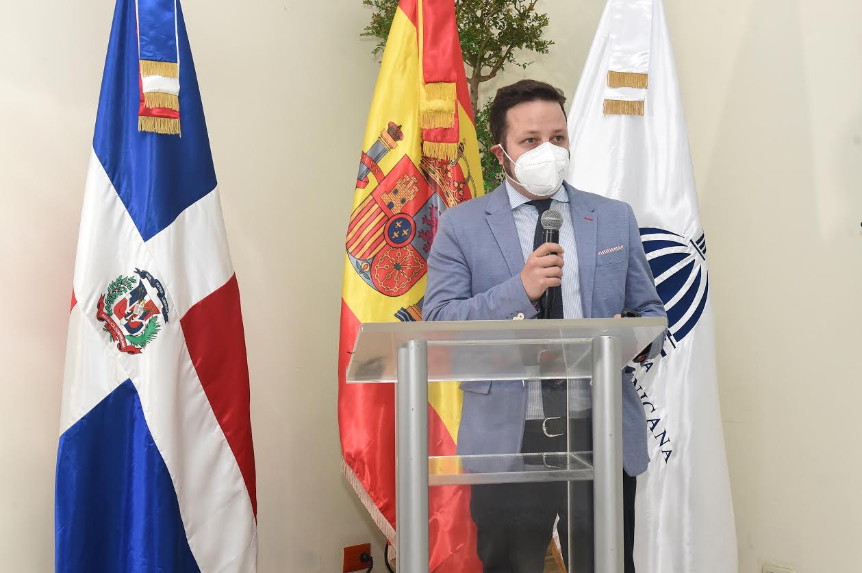 Expertos internacionales exponen sobre potencial petrolero en RD