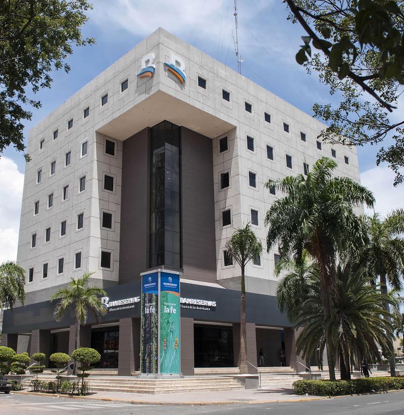 El Banco de Reservas dotara de una cuenta bancaria a más de un millón de dominicanos.