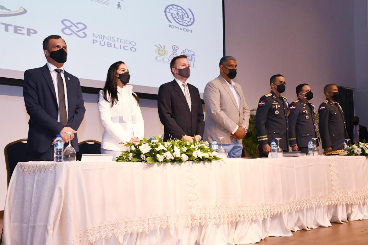 Embajada de EEUU pide Ley contra la Trata de Personas