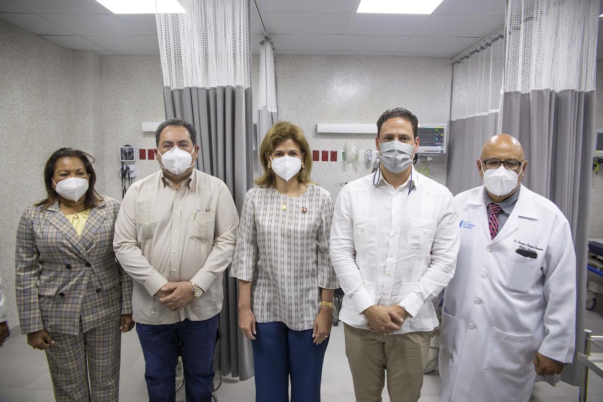 Vicepresidenta de La República y Ministro de MIVHED entregan Emergencia del Hospital General Dr. Vinicio Calventi en Los Alcarrizos