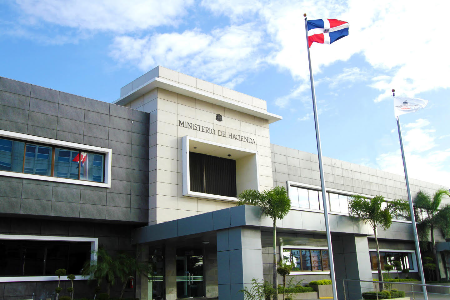 Analistas estiman que la economía dominicana crecerá 11.5 % en 2021