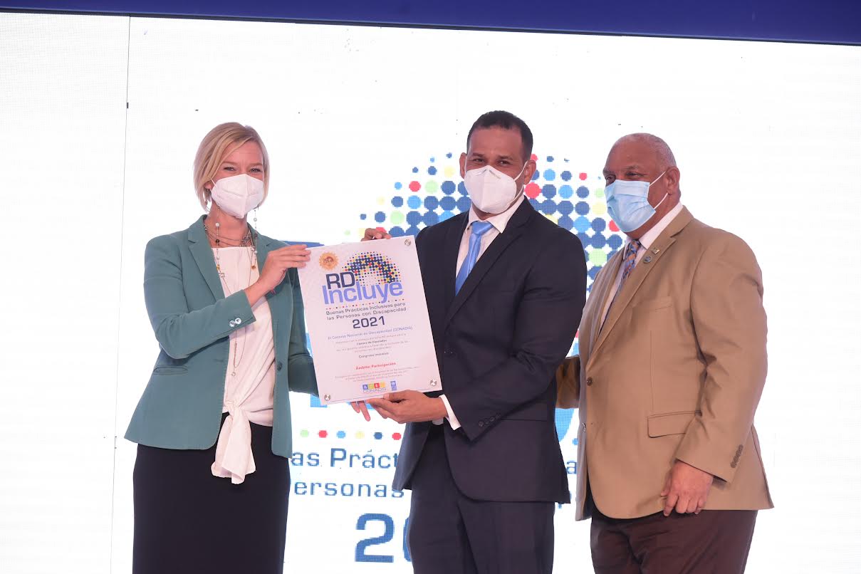 Conadis y el PNUD reconocen a la Cámara de Diputados por buenas prácticas a favor de la inclusión