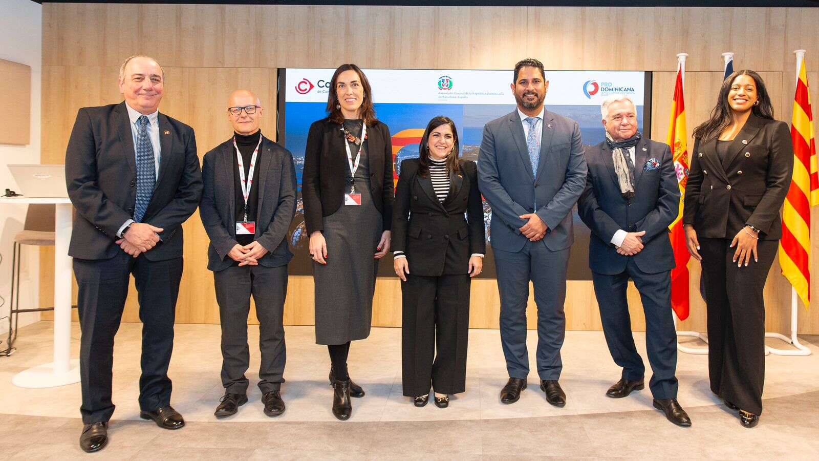 ProDominicana en el 1er foro empresarial sobre hacer negocios en la RD en Barcelona, España.