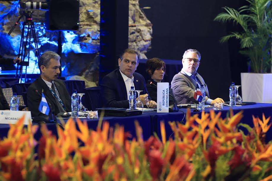 Diálogo del BID con Gobernadores de Centroamérica y República Dominicana sobre objetivos compartidos