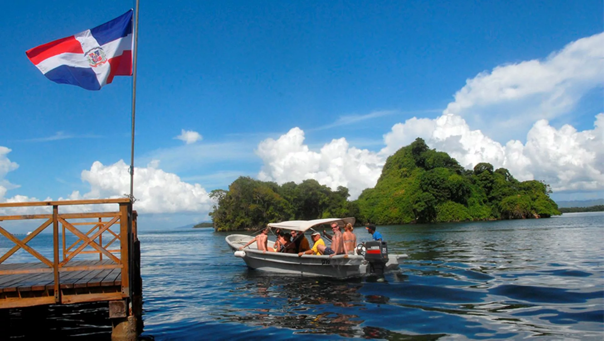 Ministro Collado colabora con sector privado para posicionar a RD como líder en turismo sostenible