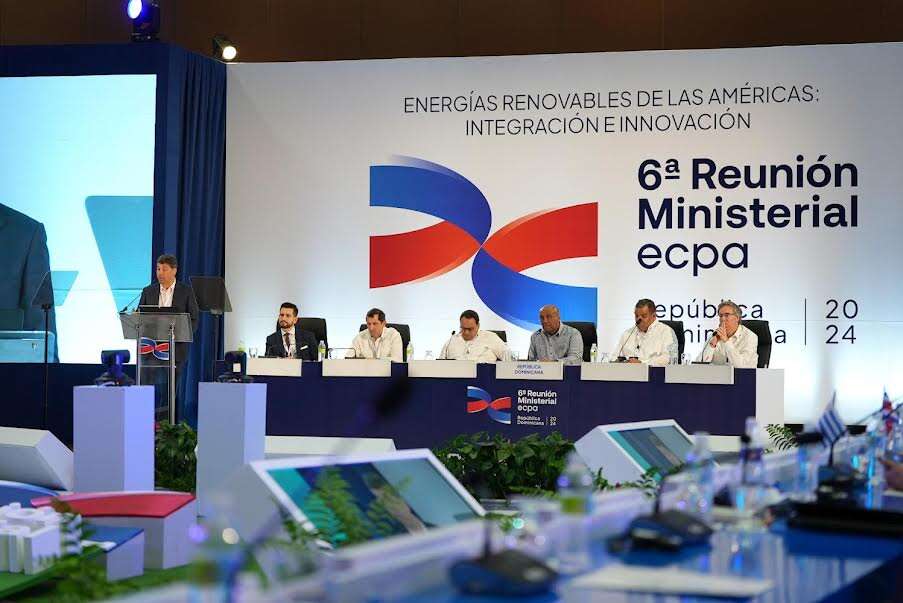 Almonte destaca la alianza público-privada como clave para la transición energética