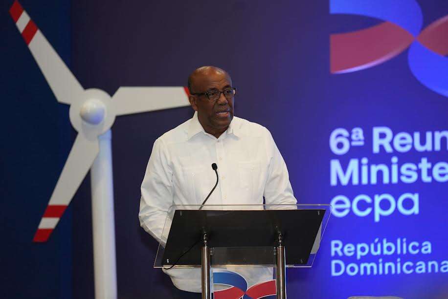 Ministro Almonte: Programa de Inversión Climática del Caribe impulsará transición energética regional.