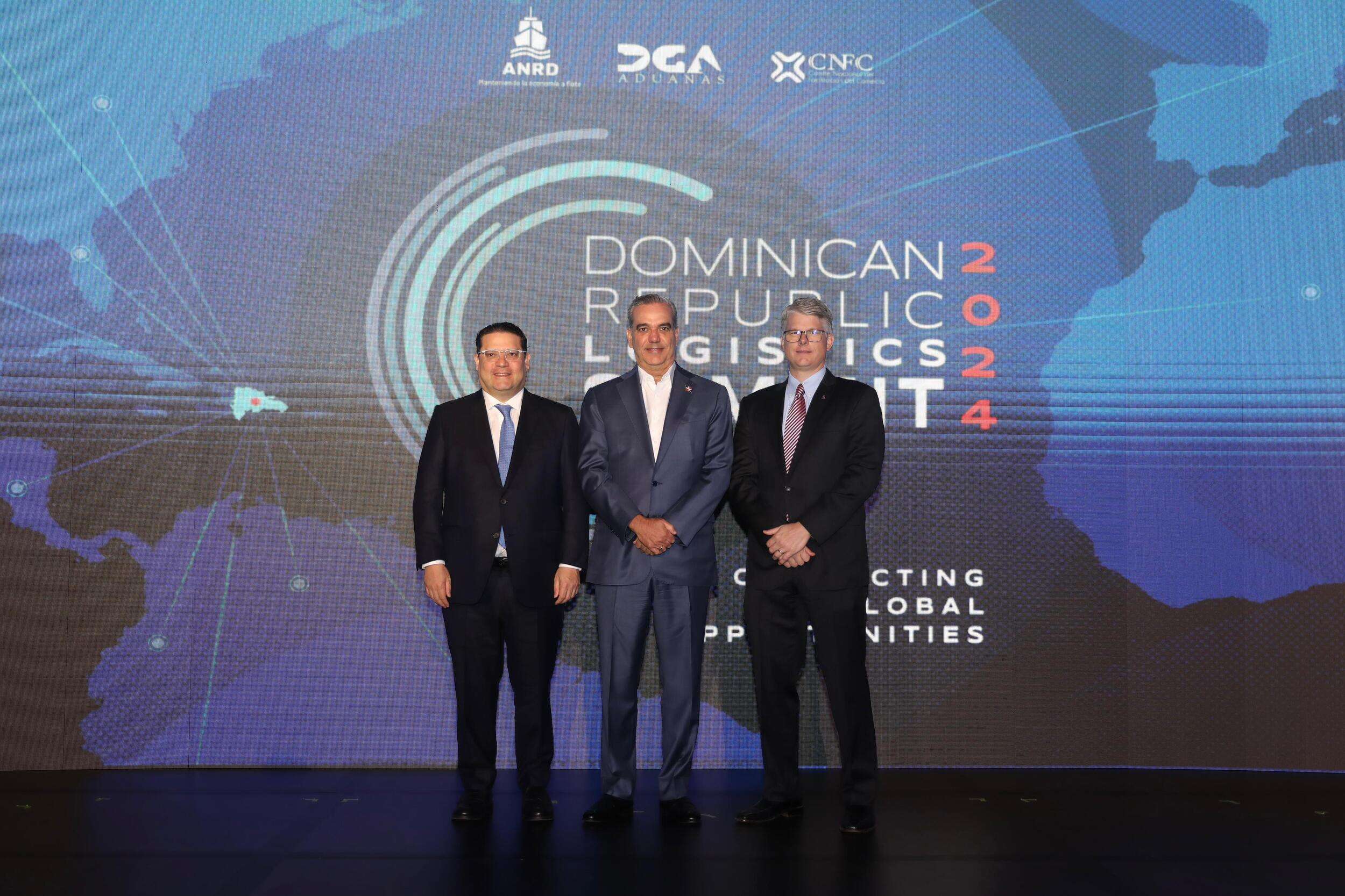 Presidente Abinader: RD se consolida como hub logístico mundial