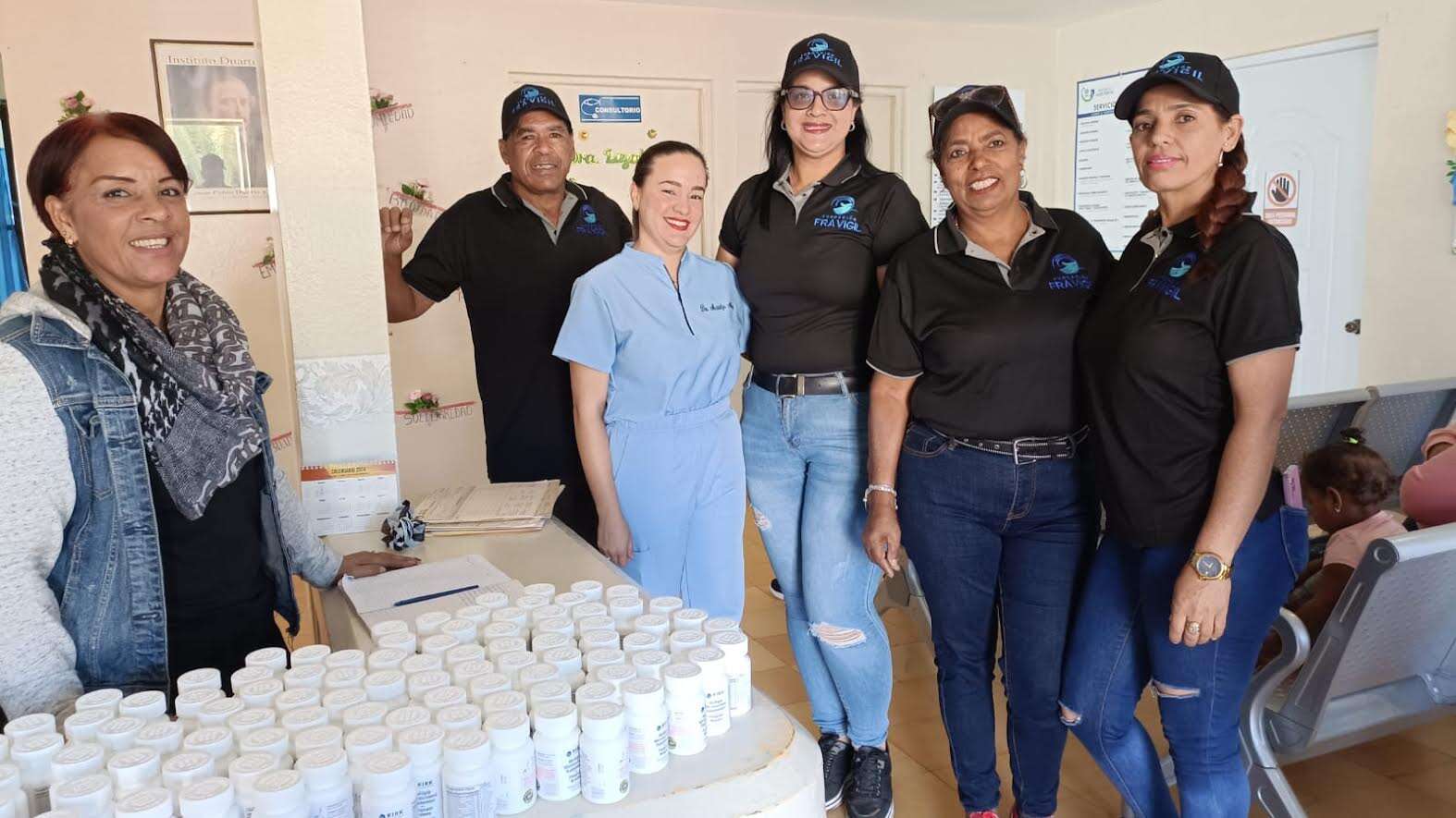 FRAVIGIL entrega vitamínicos, canastillas a embarazadas y mosquiteros a personas de escasos recursos