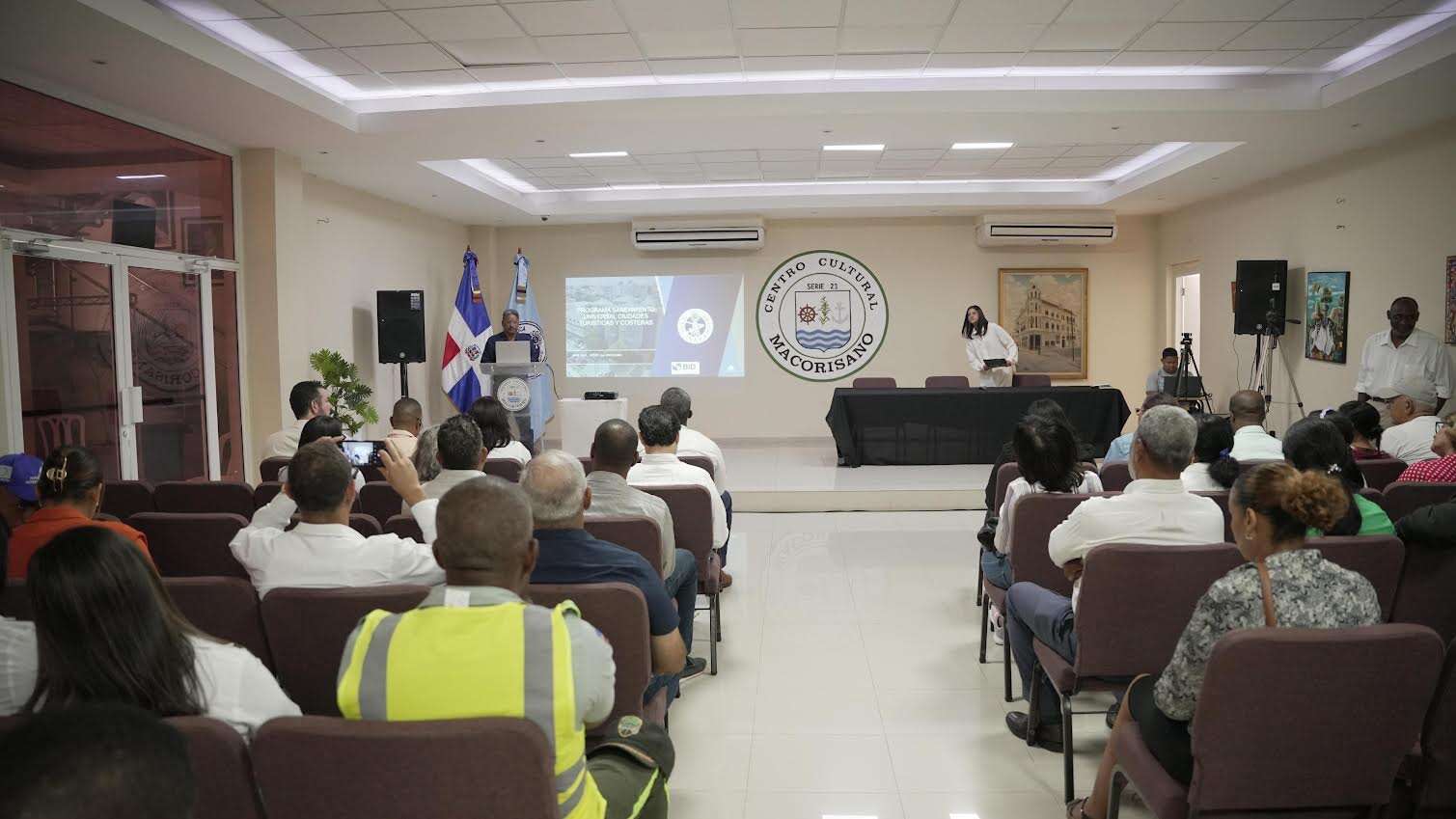 INAPA  y el BID ampliarán  sistema de alcantarillado en San Pedro de Macorís