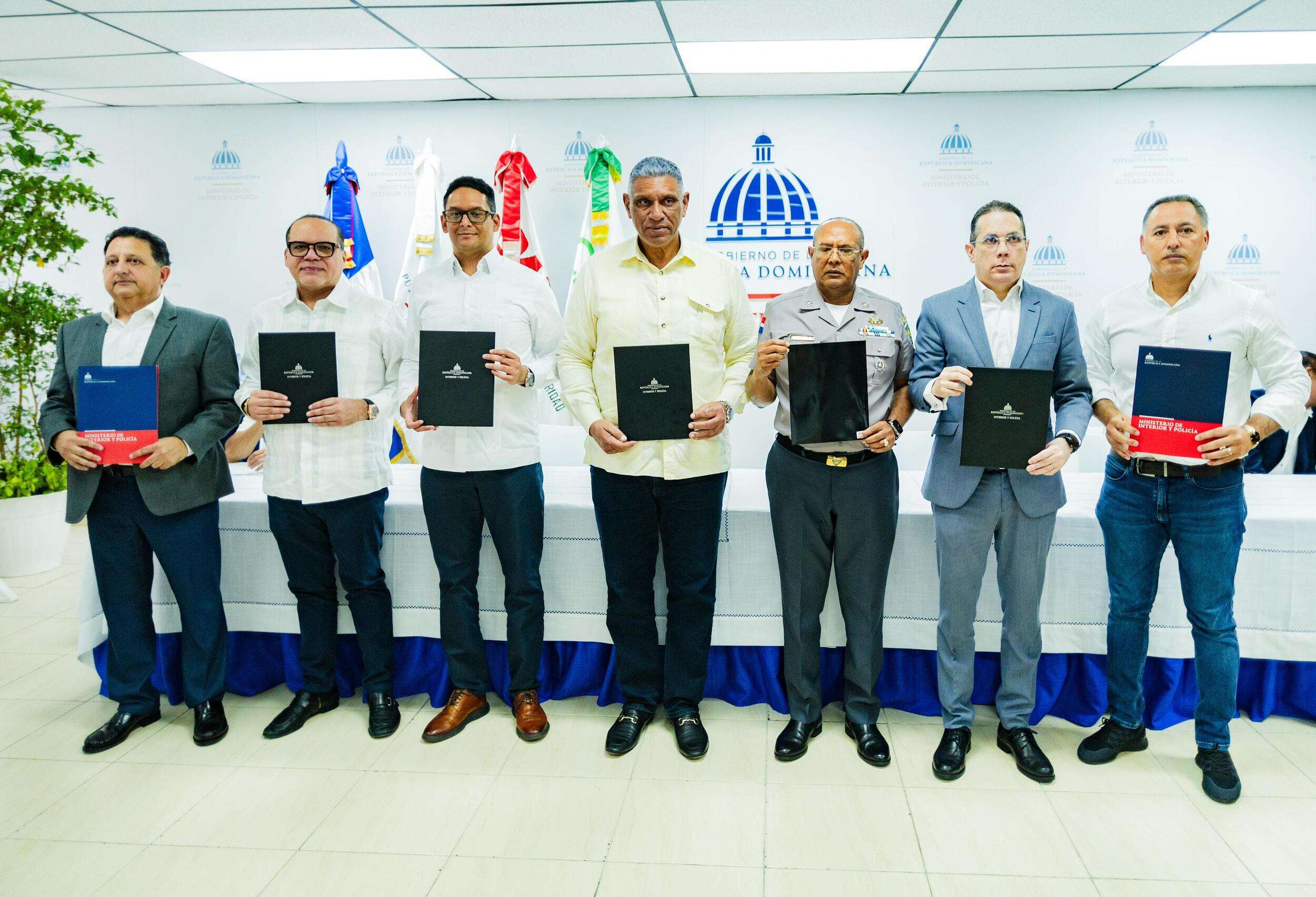 Más de 10 mil cámaras de seguridad se conectarán al Sistema 911 en diversas áreas del país