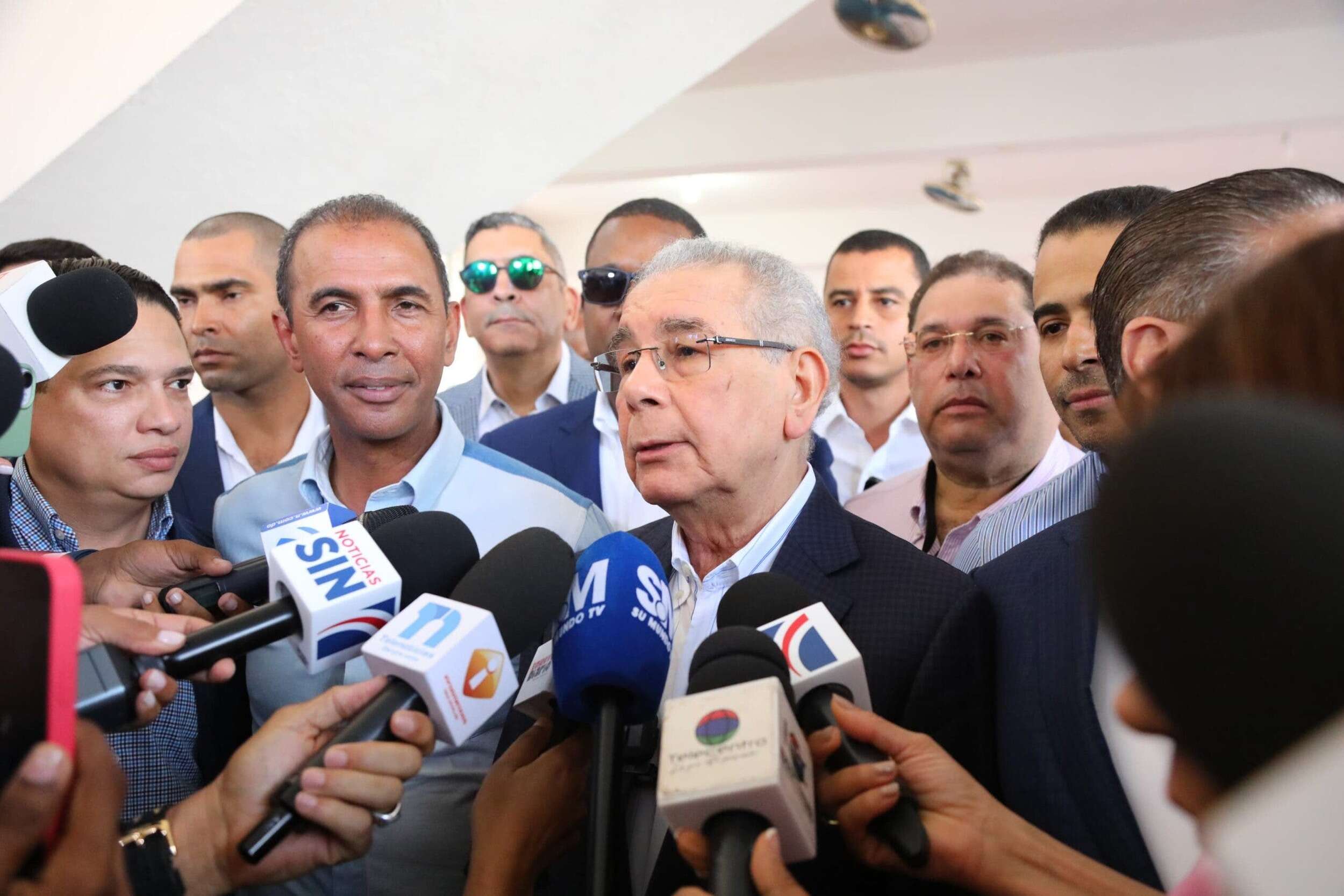 Danilo Medina, denunció «muchas anomalías» durante las votaciones del domingo