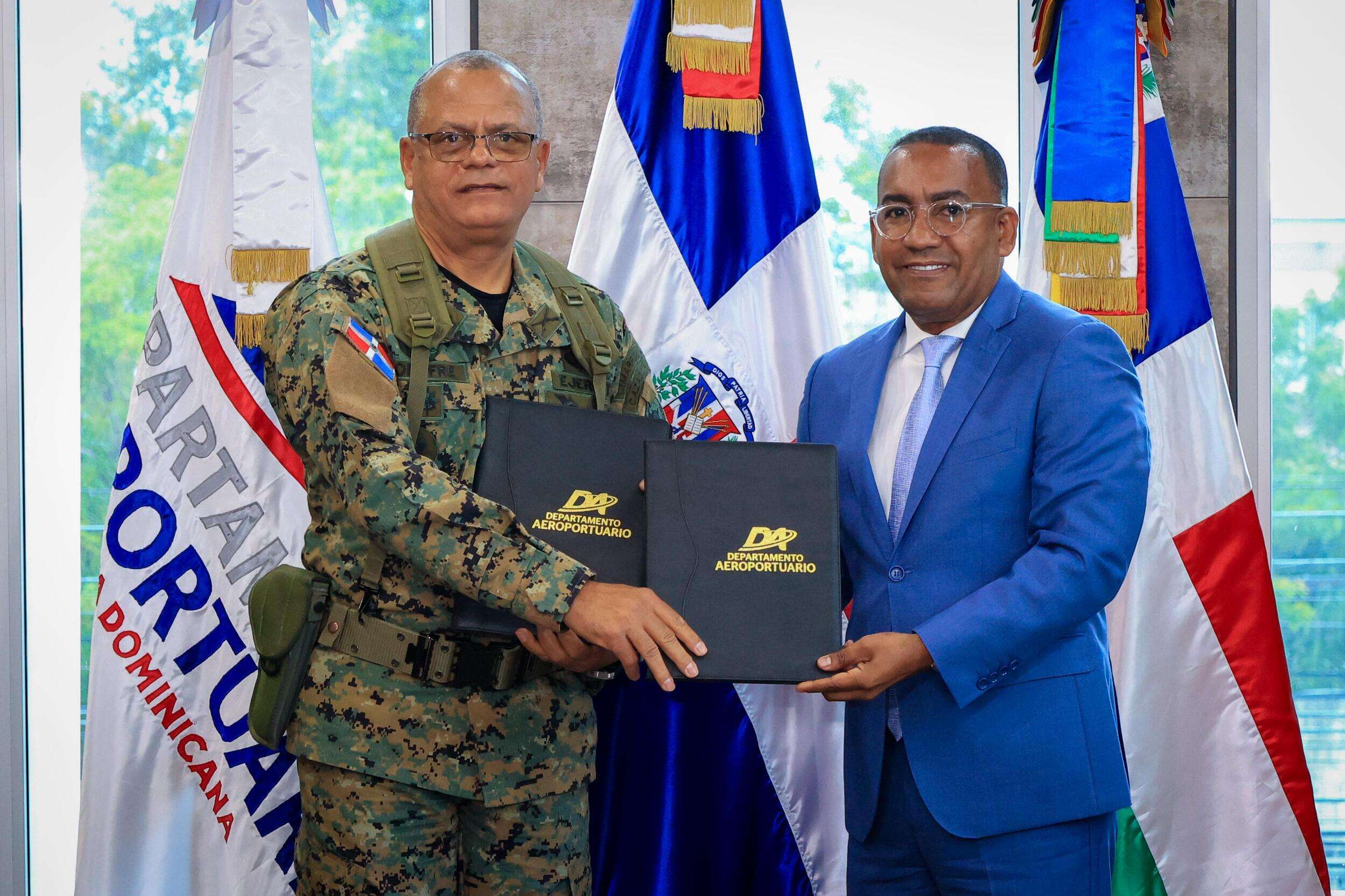 Departamento Aeroportuario y Ejército acuerdan red de helipuertos para seguridad nacional