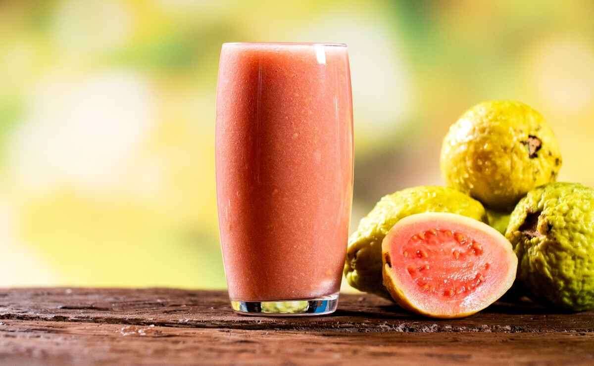 La guayaba es una fruta con alto valor nutritivo y propiedades medicinales