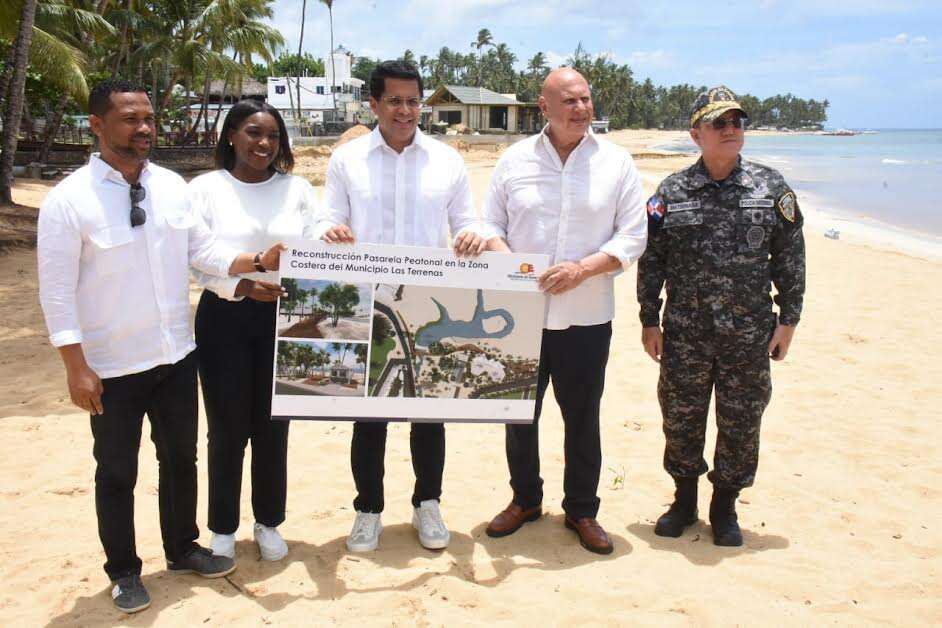 Turismo entrega obras por 100 millones de pesos en Las Terrenas e inicia otras.