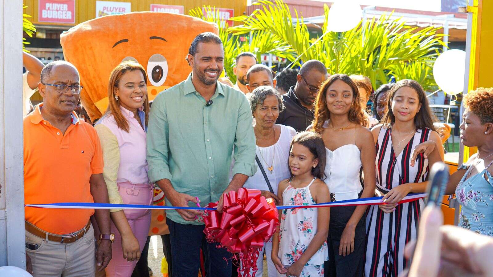 Inauguran parque de diversión en Boca Chica; dinamismo comercial evoluciona