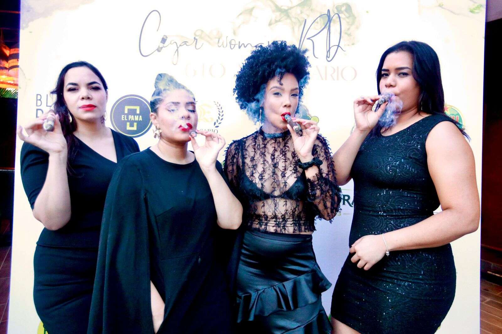 Celebran sexto aniversario de Cigar Woman RD