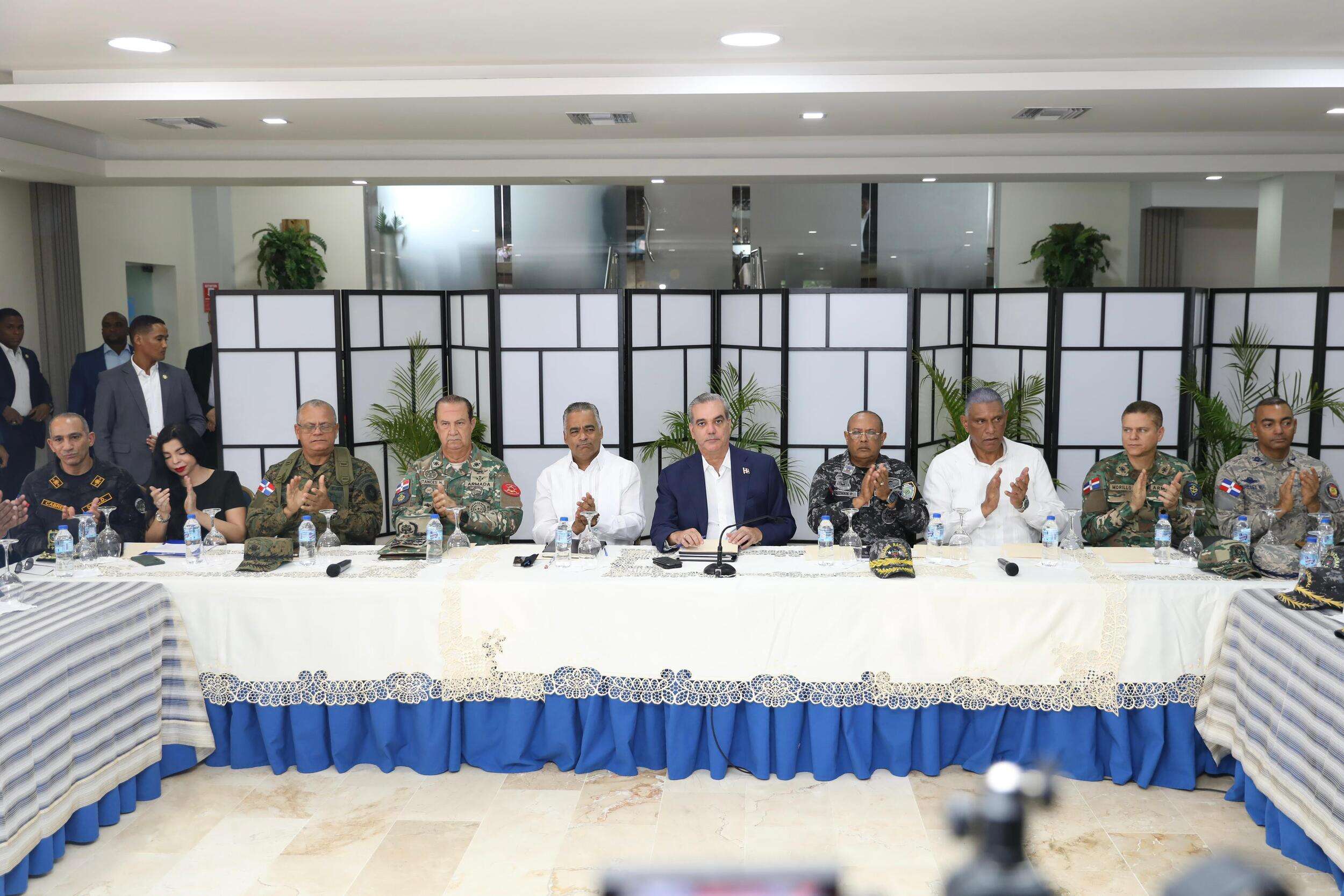 Presidente Abinader encabeza reunión de seguimiento al Plan de Seguridad Ciudadana