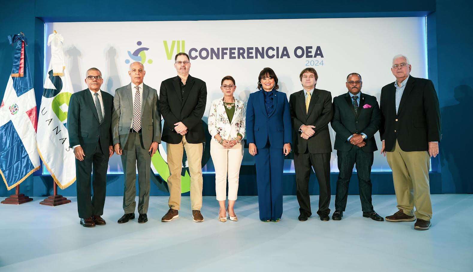 Aduanas analiza, junto a más de 600 empresas, las tendencias del comercio