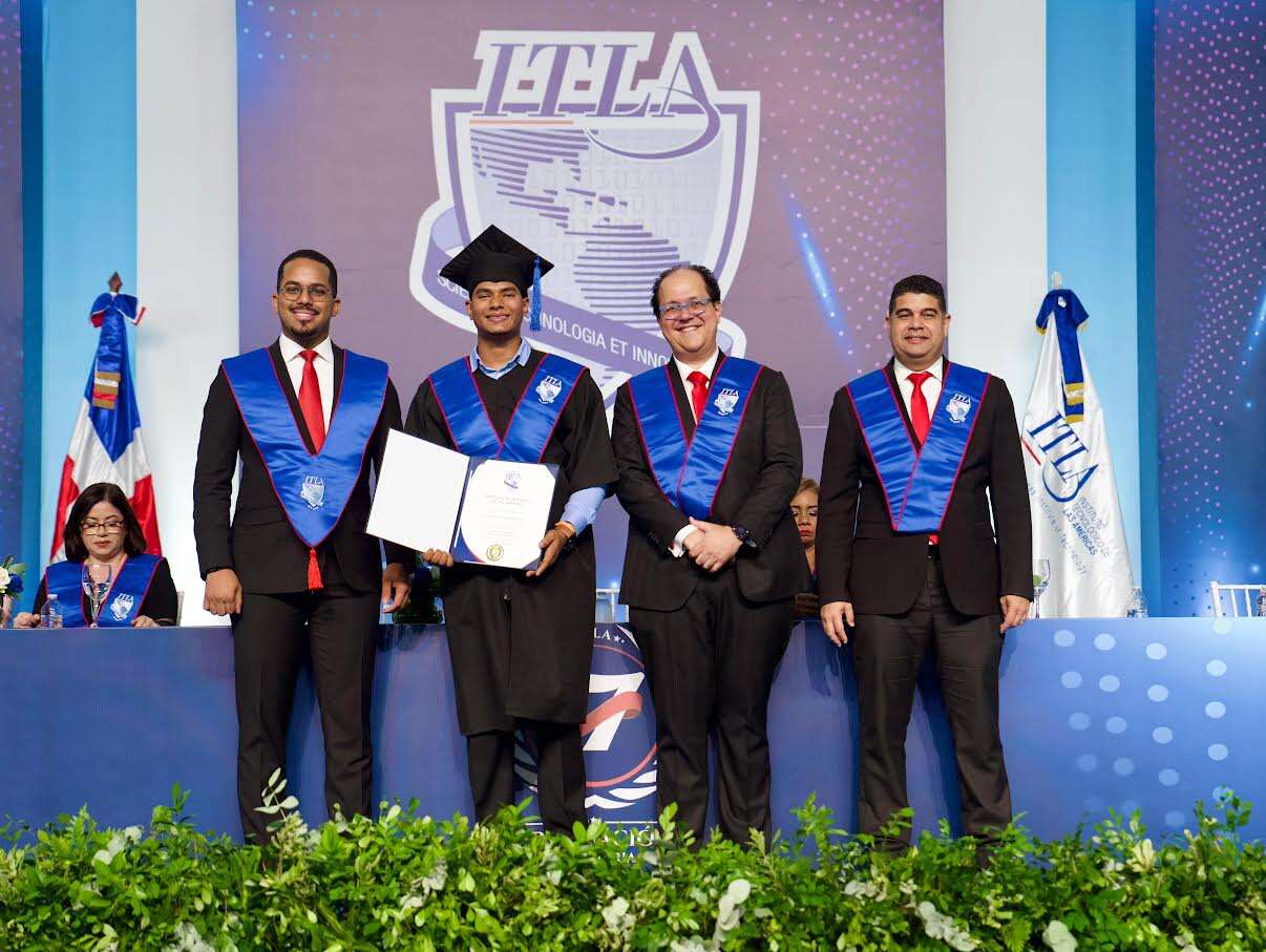 ITLA gradúa 608 nuevos profesionales en tecnología