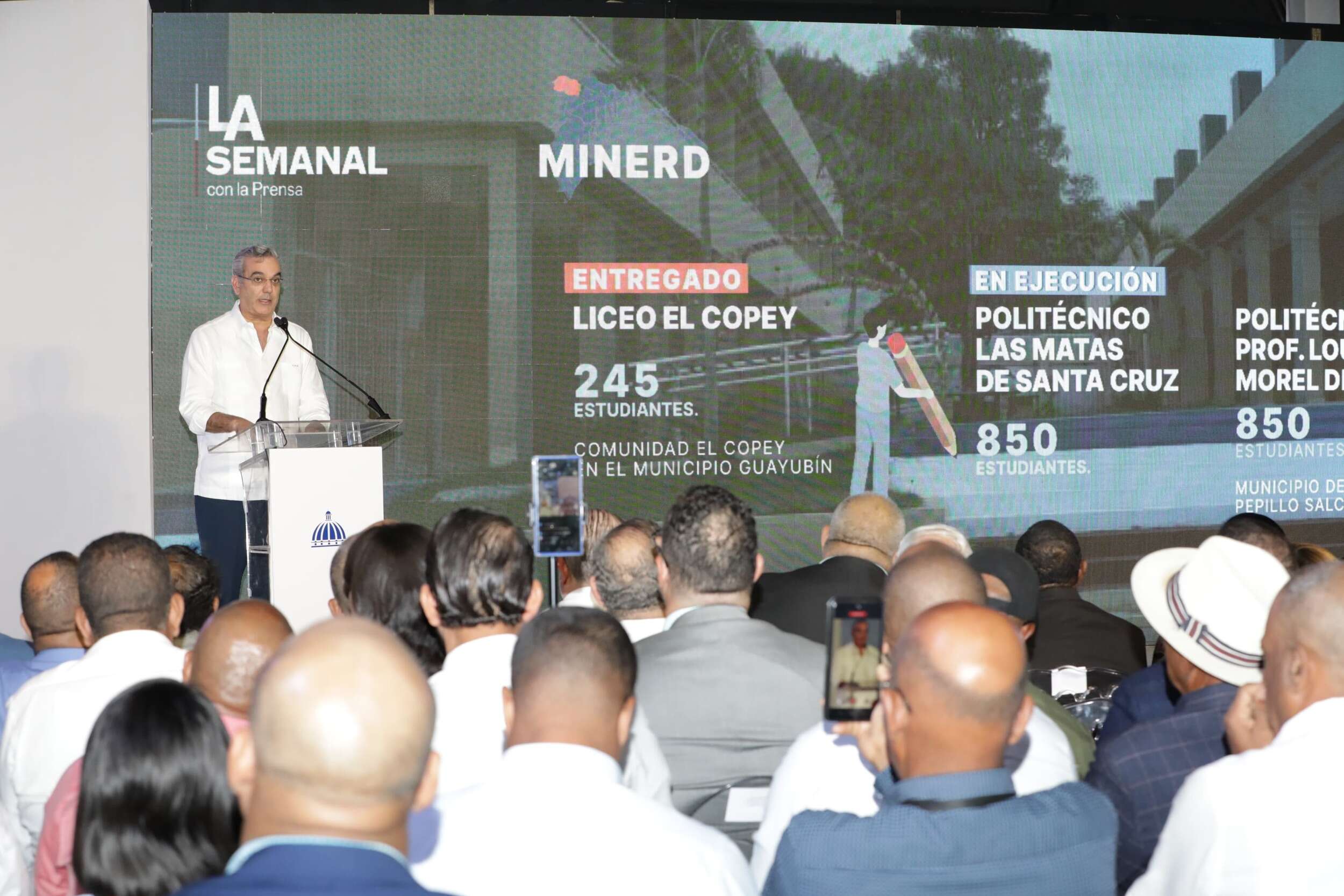 Presidente Abinader presenta avances de la región noroeste en sectores energético, infraestructura, salud, educación, entre otros