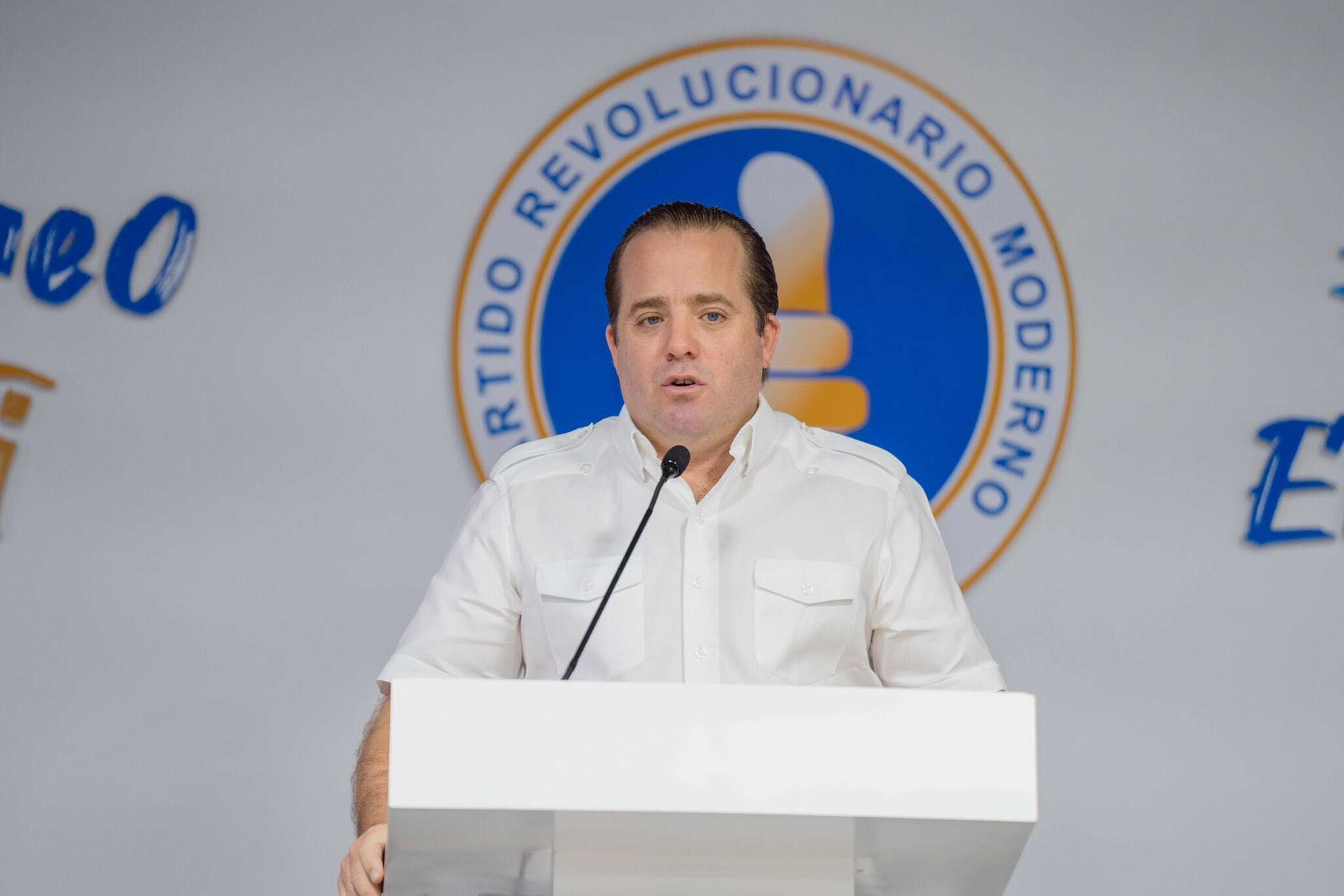 El PRM llama a sus legisladores a preservar el poder más allá del 2028