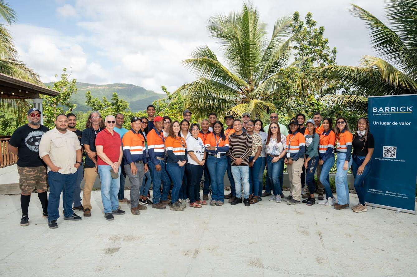 Barrick Pueblo Viejo impulsa taller sobre conservación de murciélagos