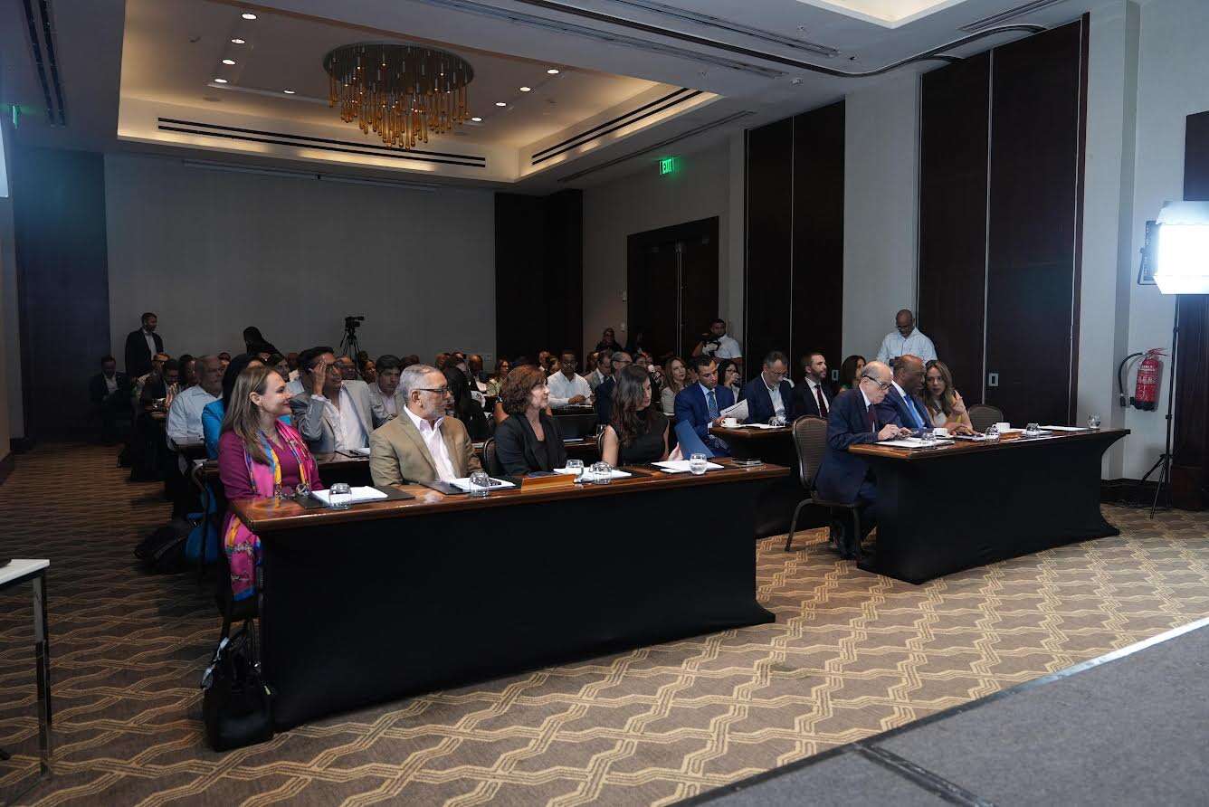 Energía y Minas lidera taller sobre acceso a fondos de mercados de carbono