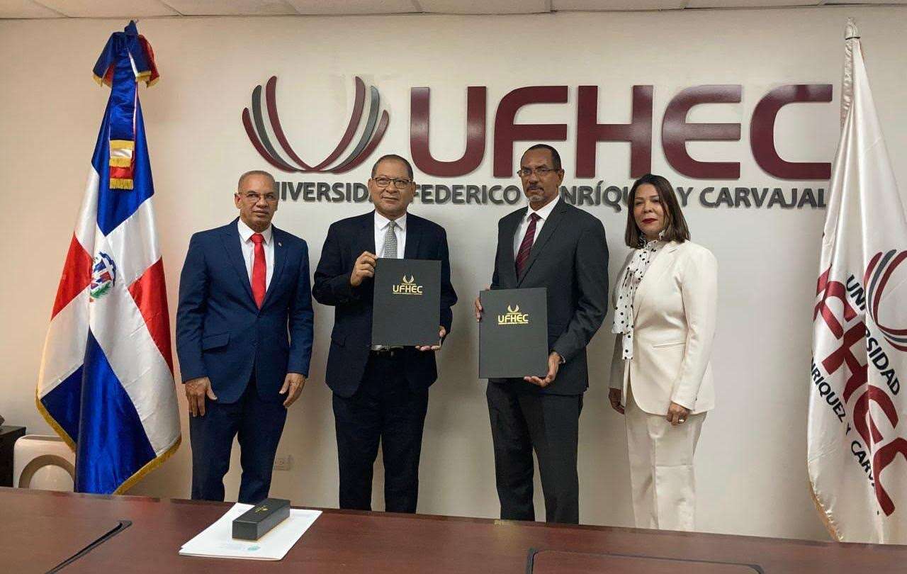 UFHEC y  CEPROPSIUNI  establecen acuerdo para formar profesionales de la salud mental