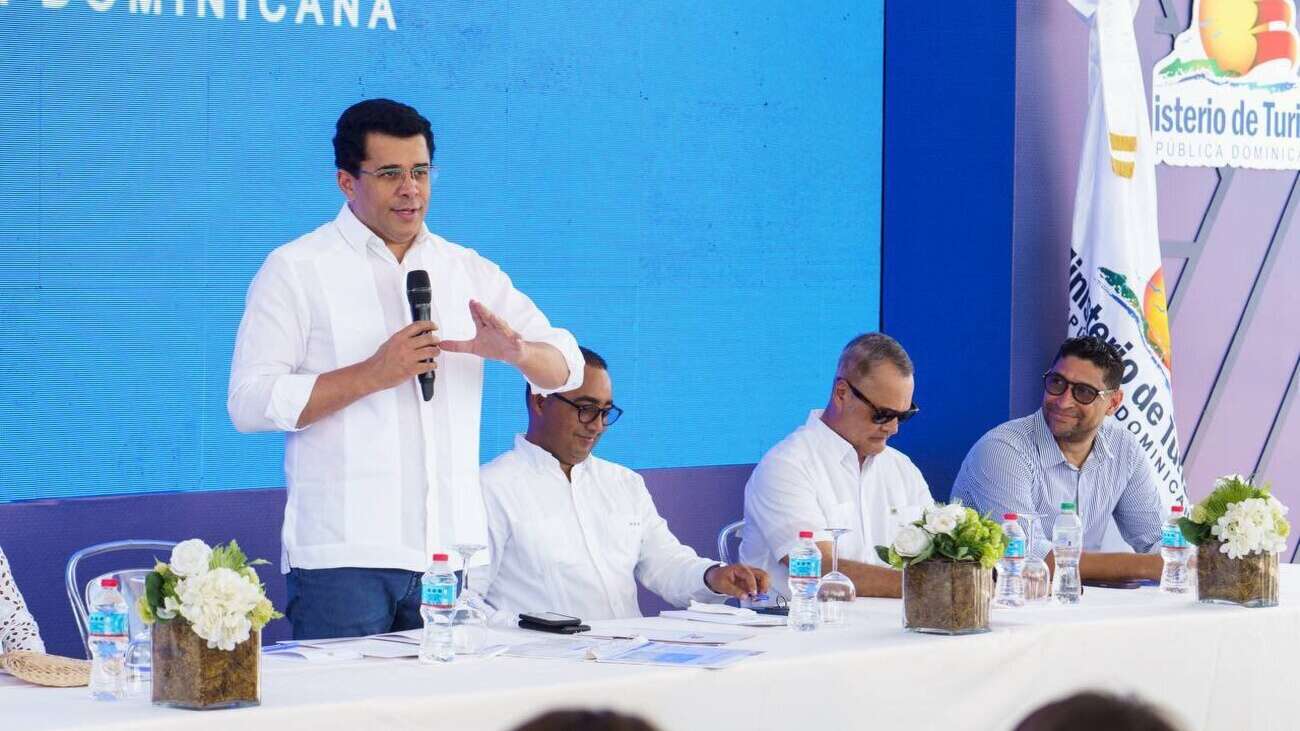 Collado dice RD volverá a brillar en cumbre sobre turismo de África y Las Américas.