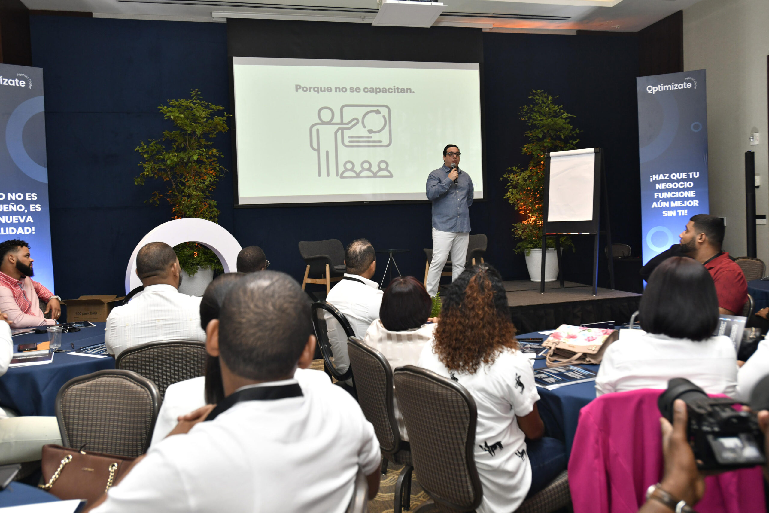 Optimizarán el potencial de los negocios dominicanos para aumentar sus ganancias.