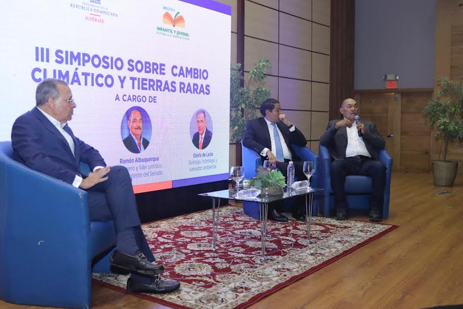 Supérate y la BIJRD realizan III simposio sobre cambio climático