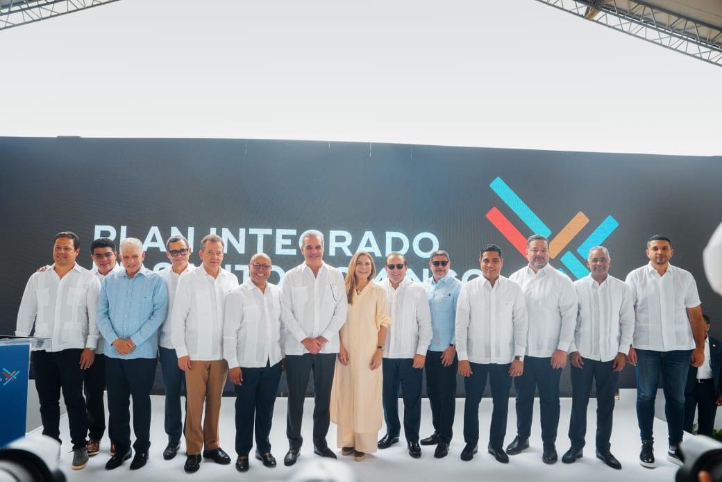 Abinader y Carolina inician gran obra Malecón Deportivo