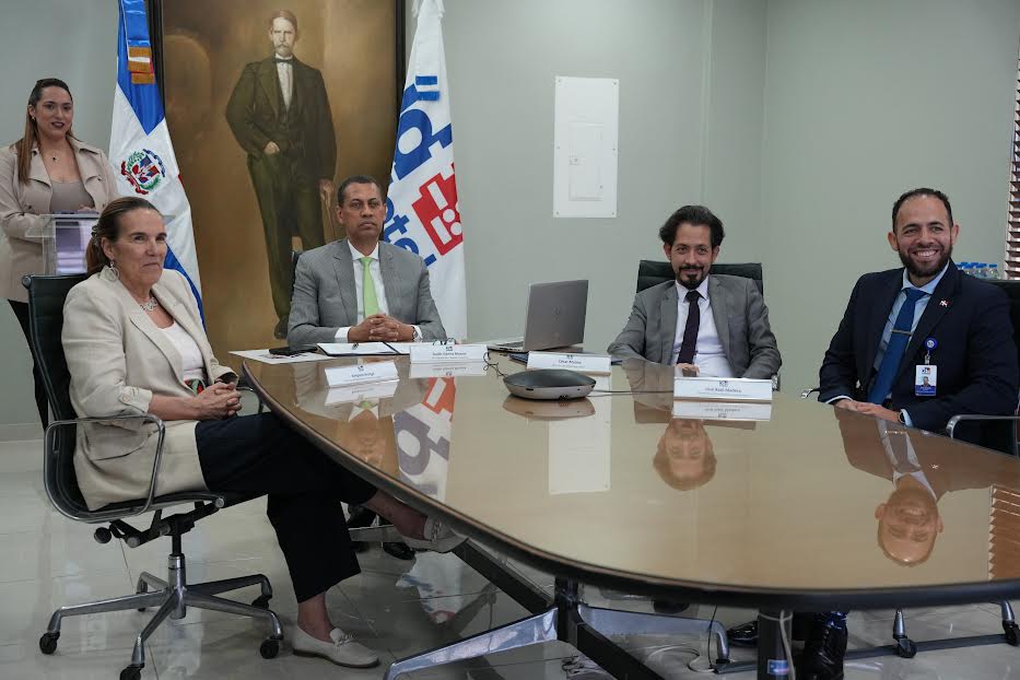 República Dominicana y Ecuador firman acuerdo fortalecerá confianza en transacciones digitales