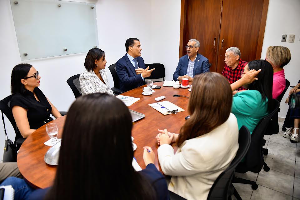 DIDA denuncia que ARS incumplen norma sobre compra de medicamentos de Alto Costo