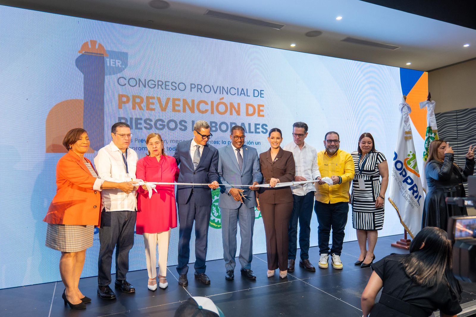 IDOPPRIL y Cámara de Comercio La Vega realizan primer congreso sobre riesgos laborales