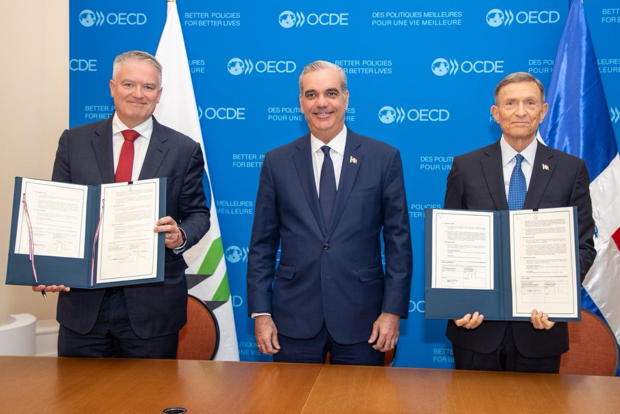 República Dominicana formaliza acercamiento a la OCDE con firma de Memorando de Entendimiento